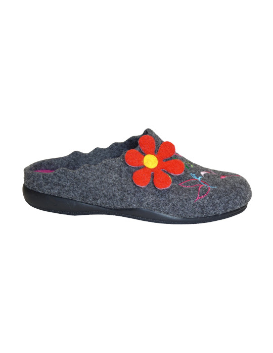 Mule felt embroidery flowers rubber sole